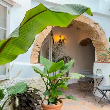 Nomadara - Boutique 3*